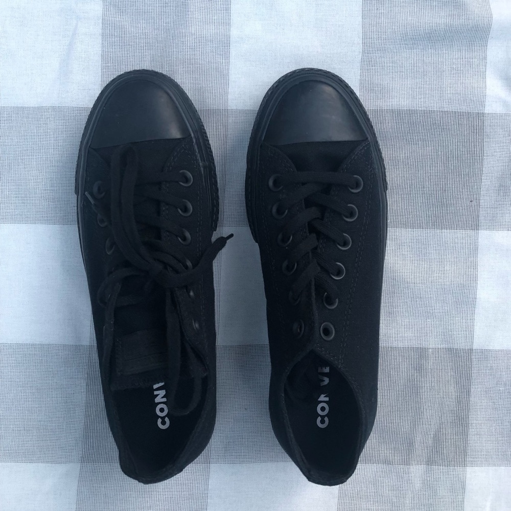 Black platform converse!